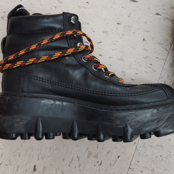 MARC JACOBS Women's Shay Leather Wedge Hiking Boot - Picture 9 of 13